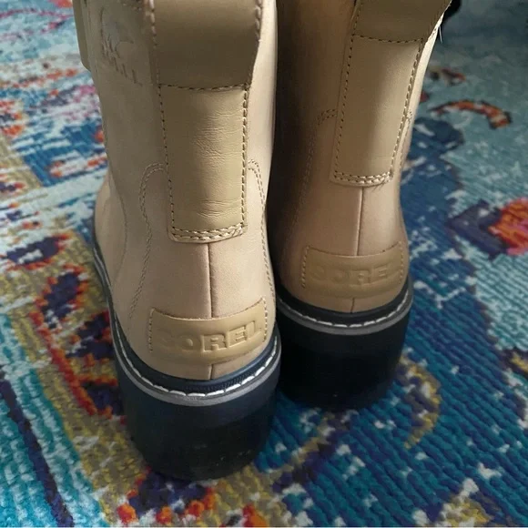 Sorel - Women’s Joan Now Lace Boot Caribou Buff Black - size 8.5 - Picture 7 of 10